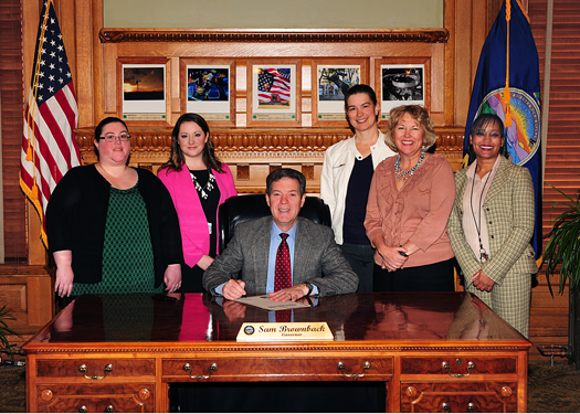 Governor Brownback signs Social Worker Month Proclamation
