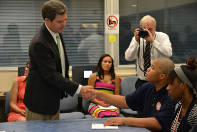 Governor Brownback and Highland Park High School students
